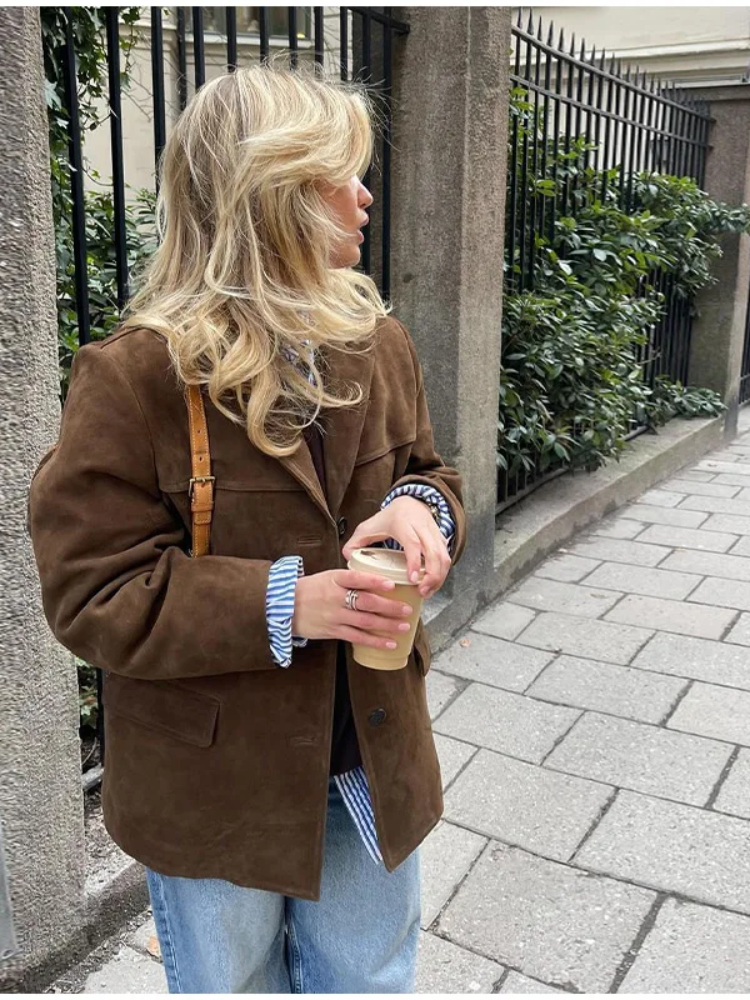 Loreeva– Oversized Trenchcoat i Lyxig Mockalook